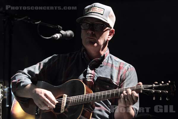 LAMBCHOP - 2013-07-01 - PARIS - Cite de la Musique - 